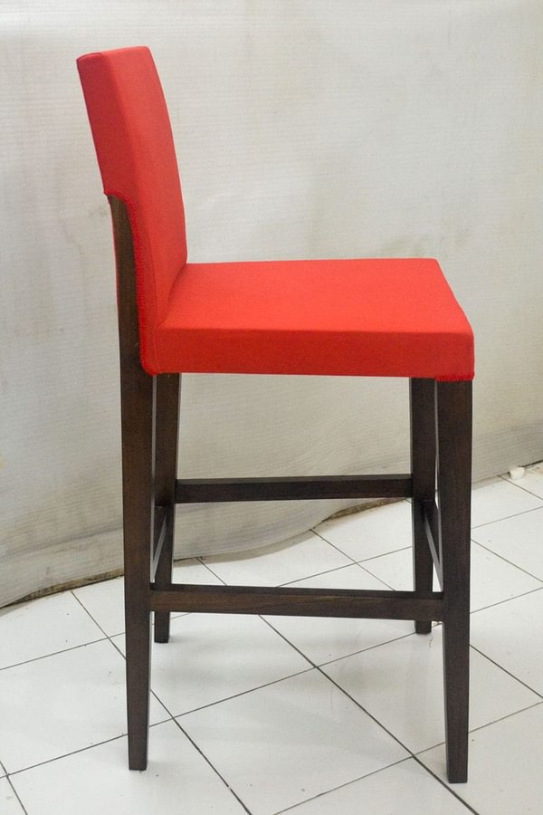 Handcrafting the communal dining table