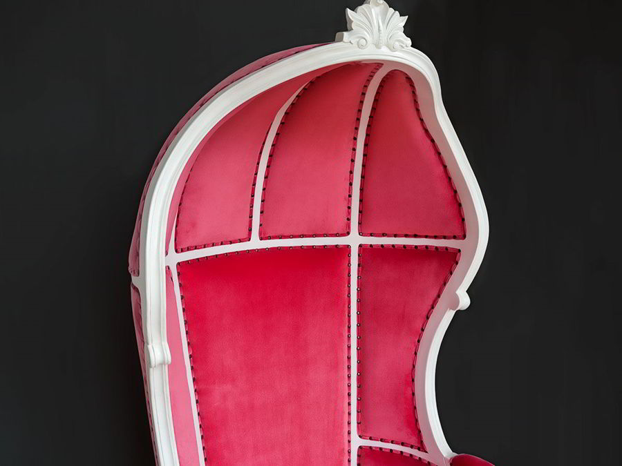 Kubah chair left view